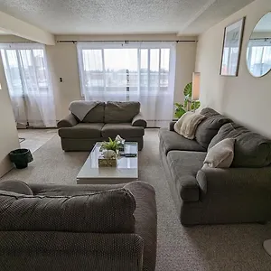 Right Next To West Mall With Free Parking Apartment Edmonton