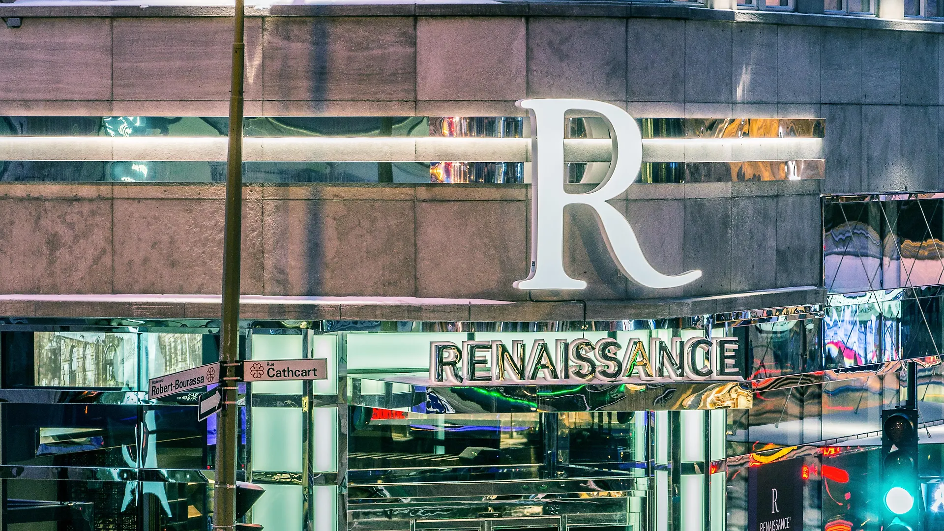 Renaissance Montreal Downtown Hotel