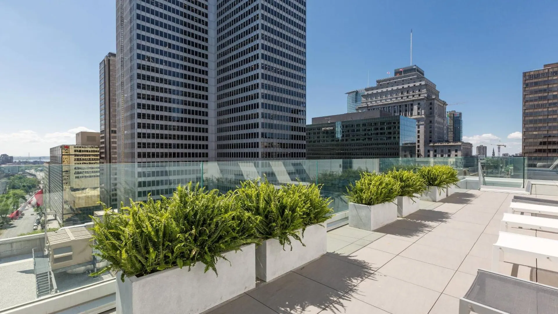 ****  Renaissance Montreal Downtown Hotel Canada